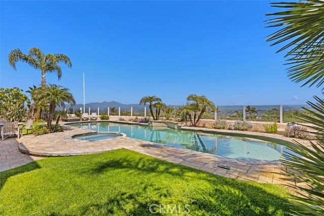 Detail Gallery Image 31 of 33 For 22 San Simeon, Laguna Niguel,  CA 92677 - 4 Beds | 4/1 Baths