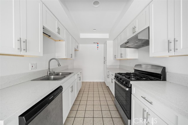 Detail Gallery Image 7 of 29 For 1377 Wheaton Way, Riverside,  CA 92507 - 3 Beds | 2 Baths