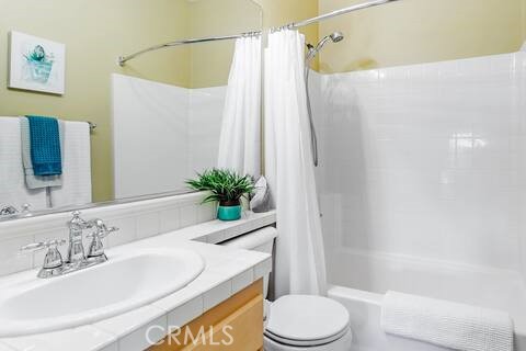 Detail Gallery Image 17 of 26 For 209 Tall Oak, Irvine,  CA 92603 - 3 Beds | 3/1 Baths