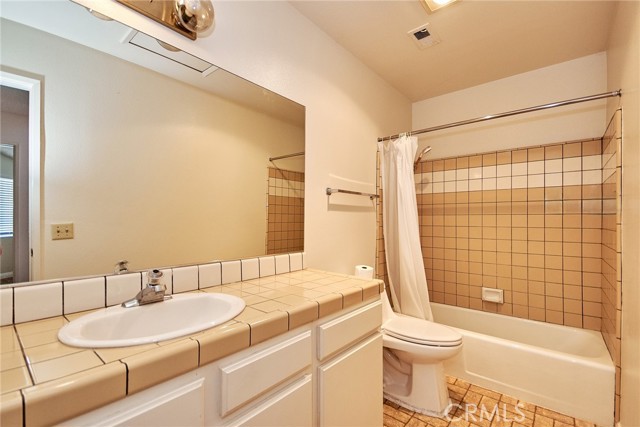 Detail Gallery Image 34 of 51 For 17 Nautical Ln, Helendale,  CA 92342 - 3 Beds | 2/1 Baths