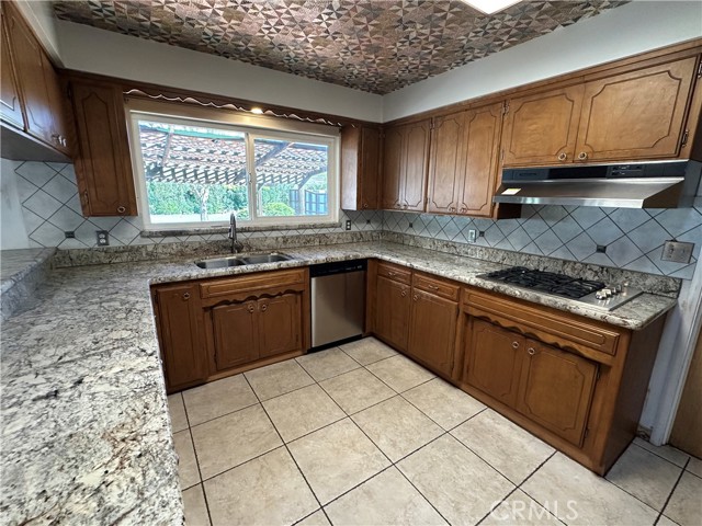 Detail Gallery Image 13 of 60 For 630 Jefferson St, Willows,  CA 95988 - 3 Beds | 2 Baths