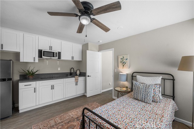 45119 Watford Avenue, Lancaster CA: https://media.crmls.org/medias/5e741ee6-e080-42b6-9b25-801a2172266b.jpg
