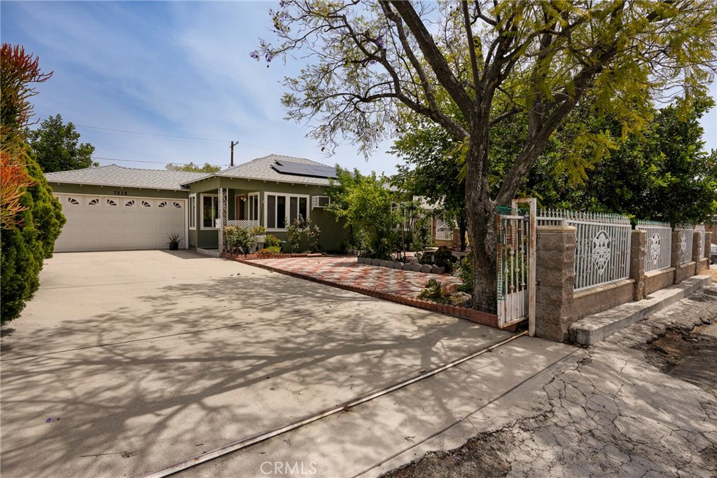 7838 Craner Avenue