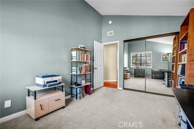 Detail Gallery Image 30 of 40 For 6073 Loynes #32,  Long Beach,  CA 90803 - 3 Beds | 3 Baths