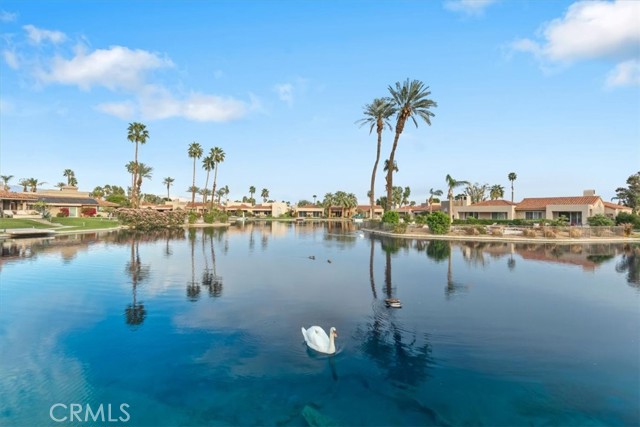 Detail Gallery Image 31 of 34 For 190 Desert Lakes, Rancho Mirage,  CA 92270 - 3 Beds | 3 Baths