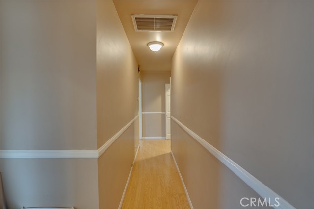 2304 W Flower Avenue, Fullerton CA: https://media.crmls.org/medias/5e755f00-2a92-49b0-bf1d-8993e50caf87.jpg