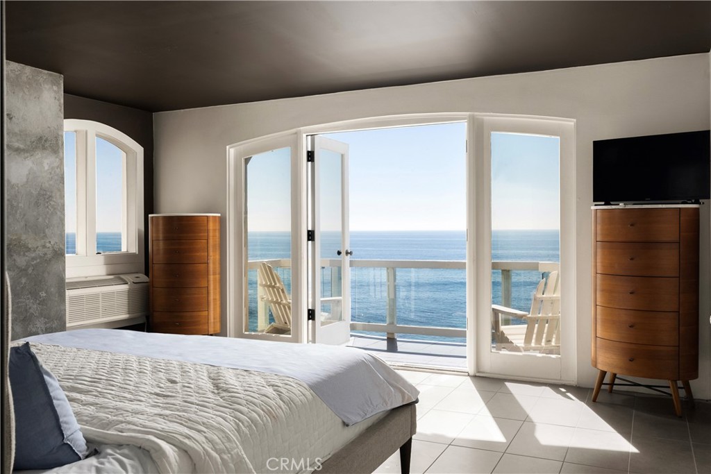 MLS #OC25247805 image #14