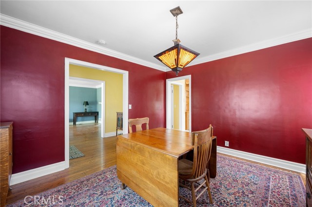 13617 Bassett Street, Valley Glen CA: https://media.crmls.org/medias/5e76fb1e-ed76-48ac-a42b-30185389fef5.jpg
