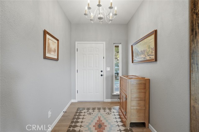 Detail Gallery Image 6 of 49 For 29913 Revis, Coarsegold,  CA 93614 - 4 Beds | 3 Baths