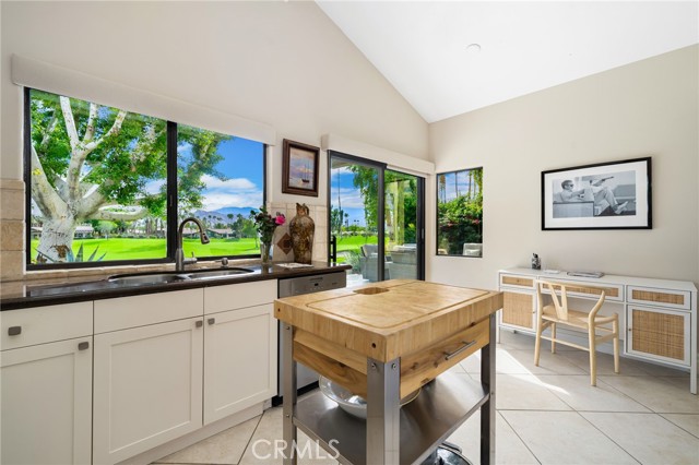 Detail Gallery Image 16 of 44 For 207 Bouquet Canyon Dr, Palm Desert,  CA 92211 - 2 Beds | 3/1 Baths