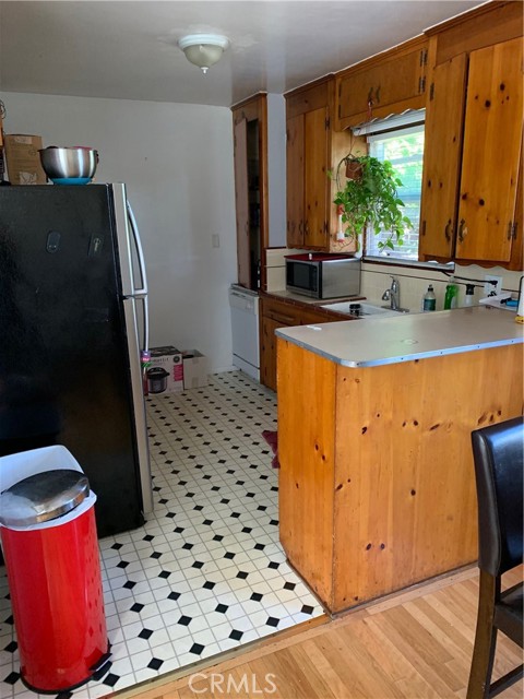 12961 Panama Street, Los Angeles CA: https://media.crmls.org/medias/5e78268a-ecfe-4f86-b90f-afcb9f2bdc93.jpg