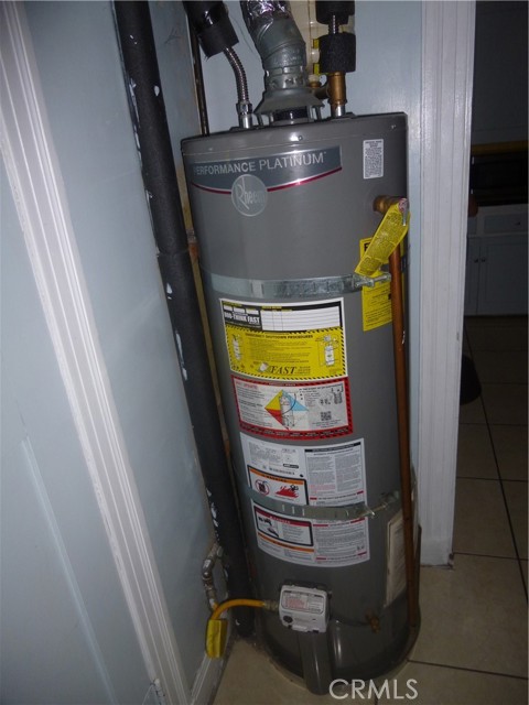 Detail Gallery Image 18 of 27 For 579 16th, San Bernardino,  CA 92405 - 3 Beds | 1/1 Baths