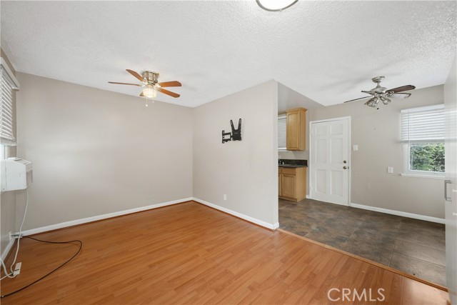 9861 E Lemon Avenue, Arcadia CA: https://media.crmls.org/medias/5e79c293-24f3-43e7-8301-dd8d2adde796.jpg