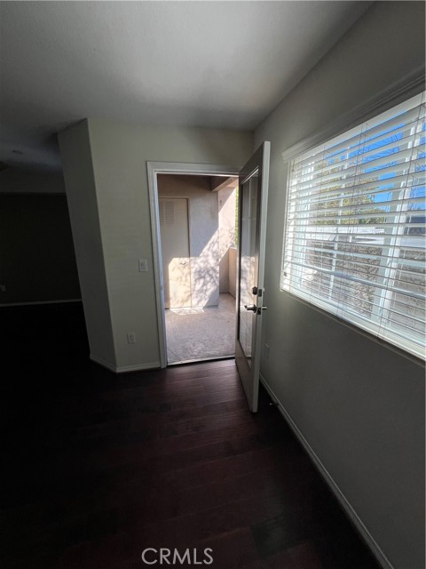 Detail Gallery Image 8 of 36 For 1401 Lomita Blvd #102,  Harbor City,  CA 90710 - 3 Beds | 2 Baths