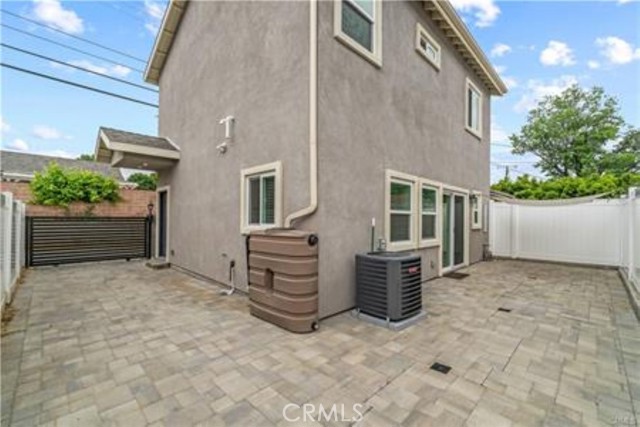 17165 Rinaldi Street, Granada Hills CA: https://media.crmls.org/medias/5e7aa1be-0f29-443a-8801-8e0563dd770b.jpg