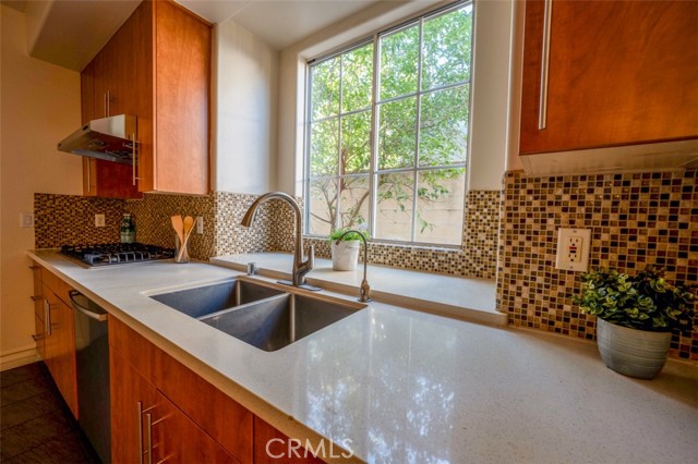 Detail Gallery Image 8 of 28 For 51 E Colorado, Arcadia,  CA 91006 - 3 Beds | 3 Baths