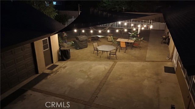 874 W 19th Street, Upland CA: https://media.crmls.org/medias/5e7c6c3b-1d7f-46c4-8717-7a6f7231cd2d.jpg