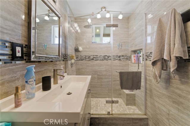 Detail Gallery Image 27 of 42 For 9824 Linden Ave, Bloomington,  CA 92316 - 3 Beds | 2 Baths