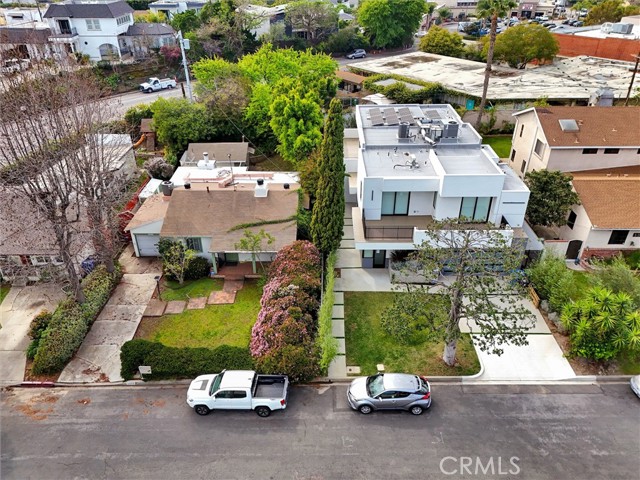 Image 22 of 32 For 3035 Malcolm