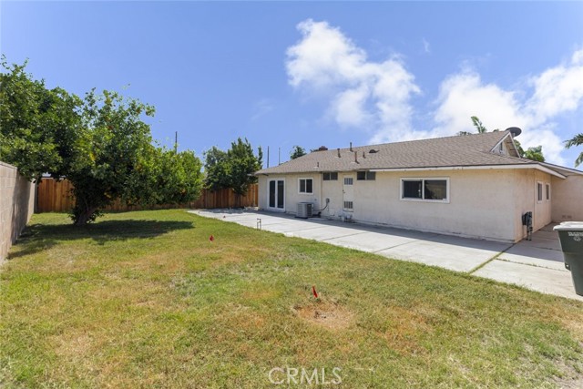 Detail Gallery Image 5 of 41 For 1631 East Banyan Court, Ontario,  CA 91761 - 4 Beds | 2 Baths