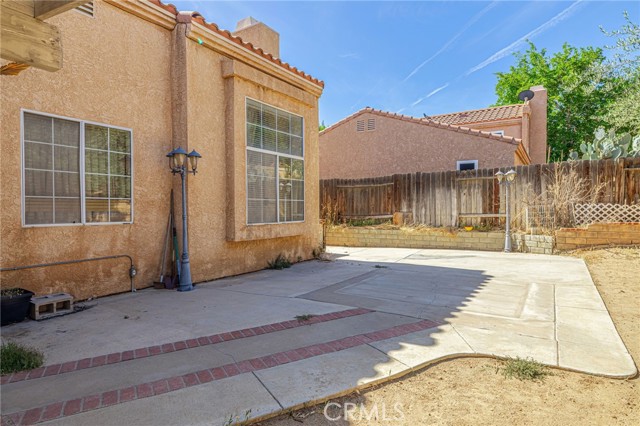 36849 James Place, Palmdale CA: https://media.crmls.org/medias/5e7e6a90-383a-4ae6-a6b8-3265d5b960b6.jpg