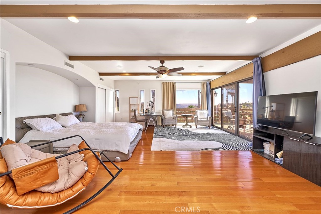 MLS #WS25235049 image #40