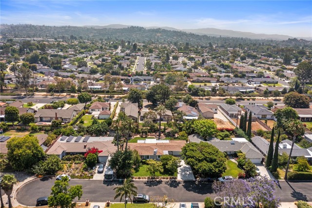 13782 Gershon Place, North Tustin CA: https://media.crmls.org/medias/5e7f3ffb-edbe-42b5-9d4f-5db635e20ea6.jpg