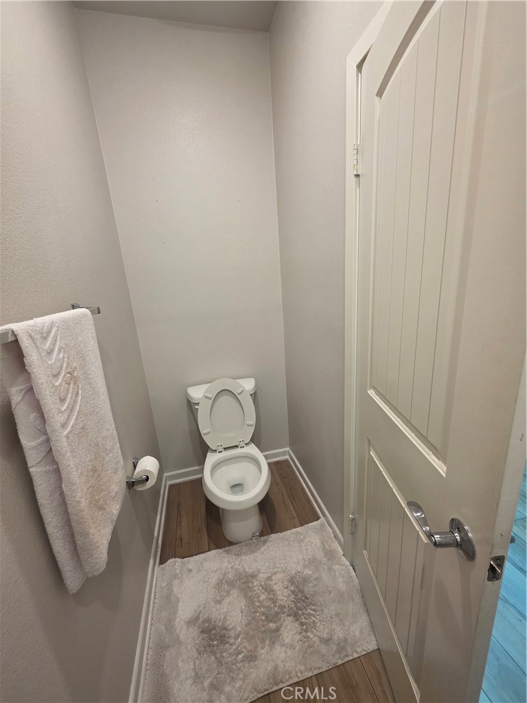 https://media.crmls.org/medias/5e7f8410-383b-4e30-a197-ac0e70d754c0.jpg?preset=X-Large