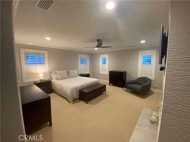 763 29th Street, Manhattan Beach, California 90266, 5 Bedrooms Bedrooms, ,5 BathroomsBathrooms,Residential,Sold,29th,SB22085465