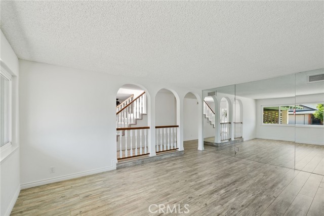 Detail Gallery Image 6 of 70 For 13243 Aclare St, Cerritos,  CA 90703 - 4 Beds | 4 Baths