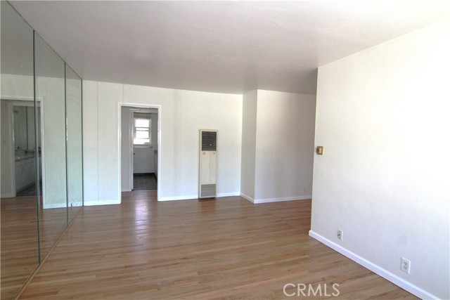 Detail Gallery Image 11 of 29 For 3130 E 2nd #10,  Long Beach,  CA 90803 - 1 Beds | 1 Baths