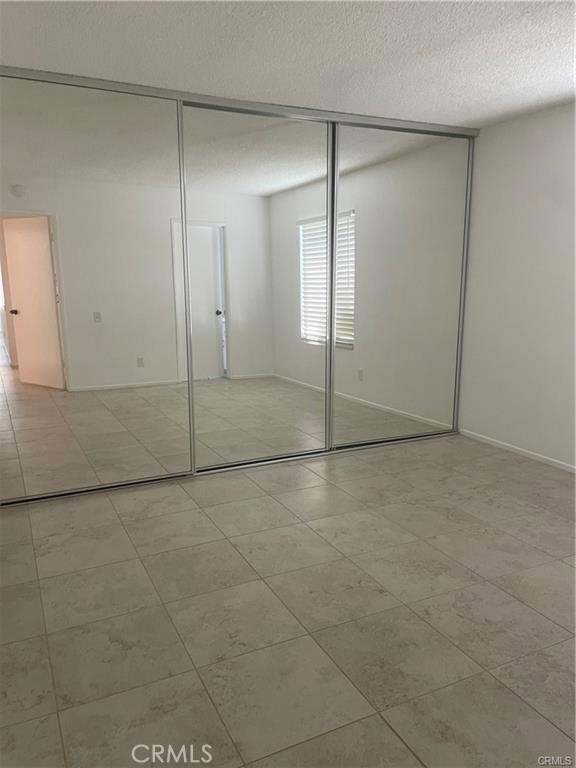 Detail Gallery Image 4 of 19 For 730 Amigos Way #1,  Newport Beach,  CA 92660 - 2 Beds | 2 Baths