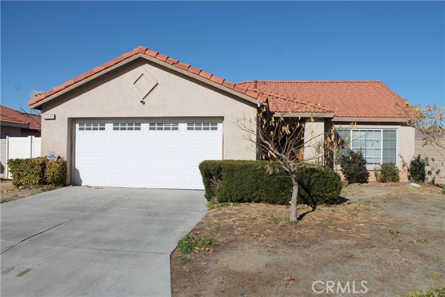 Detail Gallery Image 1 of 33 For 4039 E Avenue R6, Palmdale,  CA 93552 - 4 Beds | 2 Baths