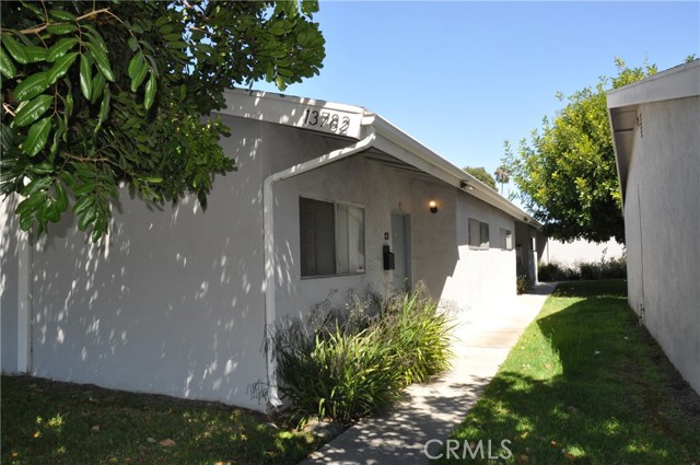 Detail Gallery Image 2 of 8 For 13782 Newland St, Garden Grove,  CA 92844 - – Beds | – Baths