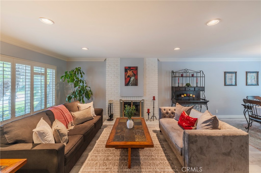 MLS #OC26110443 image #8