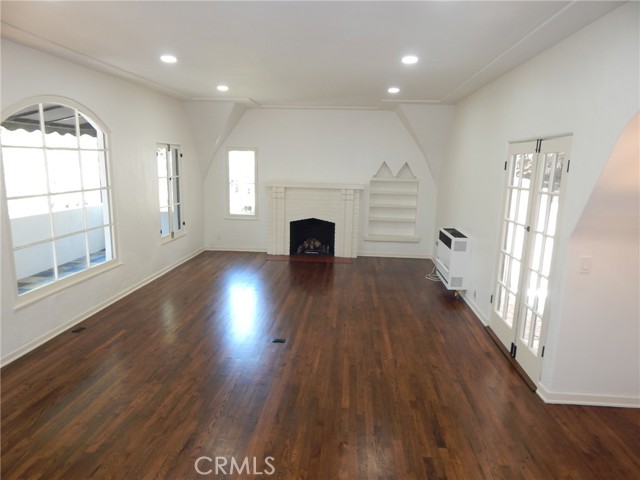 Detail Gallery Image 5 of 33 For 1764 Prospect Dr, Los Angeles,  CA 90046 - 2 Beds | 2 Baths