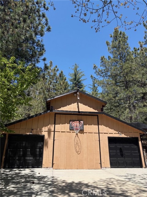 Detail Gallery Image 54 of 66 For 32594 Snowshoe Ln, Running Springs,  CA 92382 - 3 Beds | 2 Baths