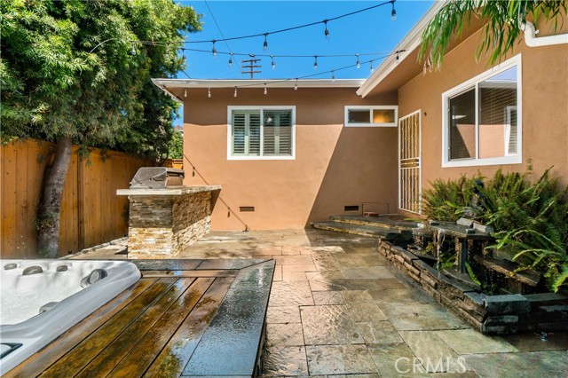 2100 Carnegie Lane, Redondo Beach, California 90278, 3 Bedrooms Bedrooms, ,2 BathroomsBathrooms,Residential,Sold,Carnegie,SB21203957