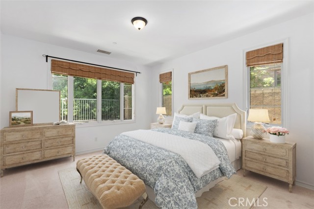 34 Tall Hedge, Irvine CA: https://media.crmls.org/medias/5e853f88-d993-42f3-ad2d-86e4e76b4aeb.jpg
