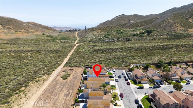 11979 Savona Dr, Fontana CA: https://media.crmls.org/medias/5e85915d-a1e7-439b-affb-d97e13d941c6.jpg