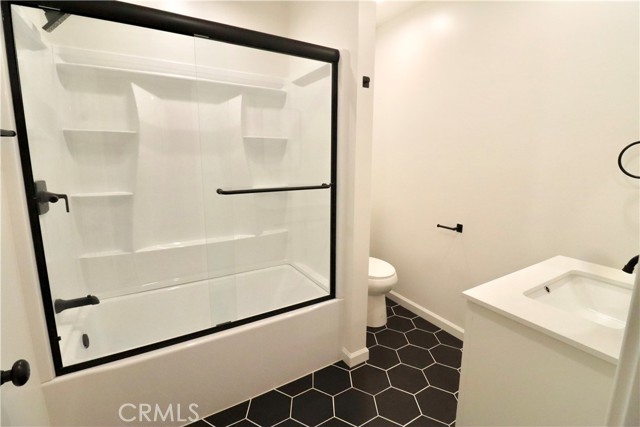 Detail Gallery Image 20 of 26 For 3152 Lime St, Riverside,  CA 92501 - 2 Beds | 2 Baths