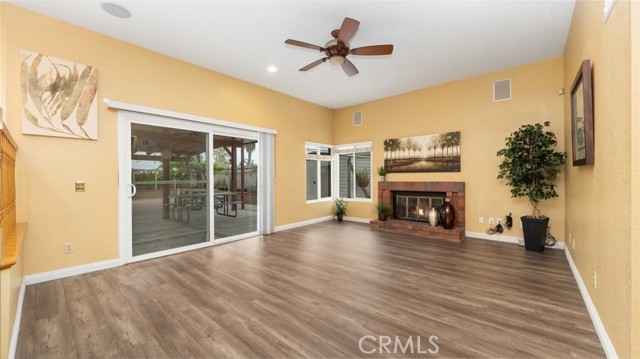 2210 Olympic View Drive, Chino Hills CA: https://media.crmls.org/medias/5e8711ac-060b-4267-a379-0acc43b3e856.jpg