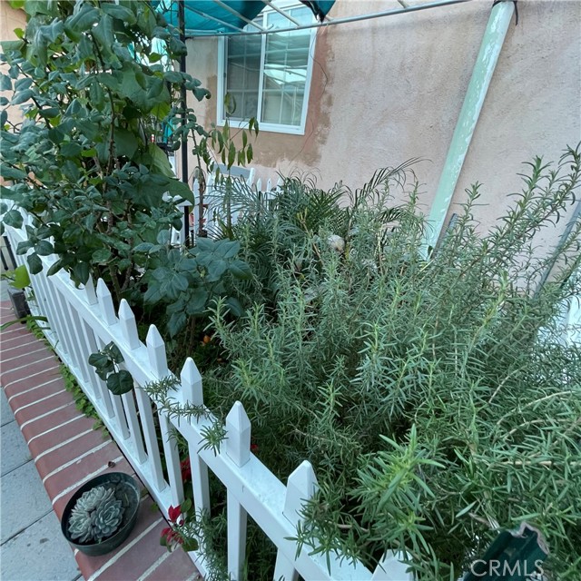 Detail Gallery Image 40 of 42 For 1523 E 83rd St, Los Angeles,  CA 90001 - – Beds | – Baths