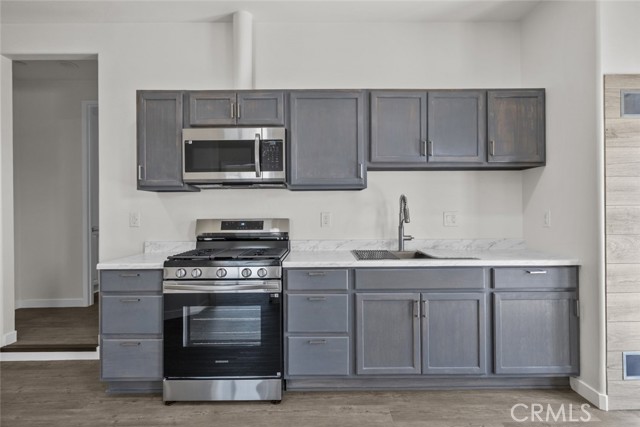 44124 51st W Street, Lancaster CA: https://media.crmls.org/medias/5e895ce1-0f66-449c-96d9-0ab930c51156.jpg