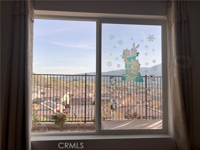 Detail Gallery Image 18 of 41 For 23816 Phoebe Dr, Corona,  CA 92883 - 5 Beds | 3 Baths