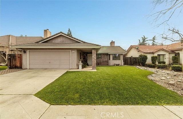 Detail Gallery Image 1 of 1 For 9326 N Barton Ave, Fresno,  CA 93720 - 3 Beds | 2 Baths