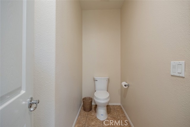 Detail Gallery Image 19 of 37 For 16638 Nicklaus Dr #96,  Sylmar,  CA 91342 - 3 Beds | 2/1 Baths