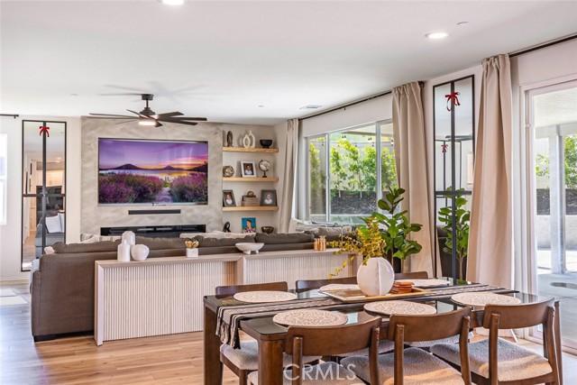 Detail Gallery Image 5 of 22 For 12913 Tehachapi St, Hesperia,  CA 92344 - 4 Beds | 3 Baths