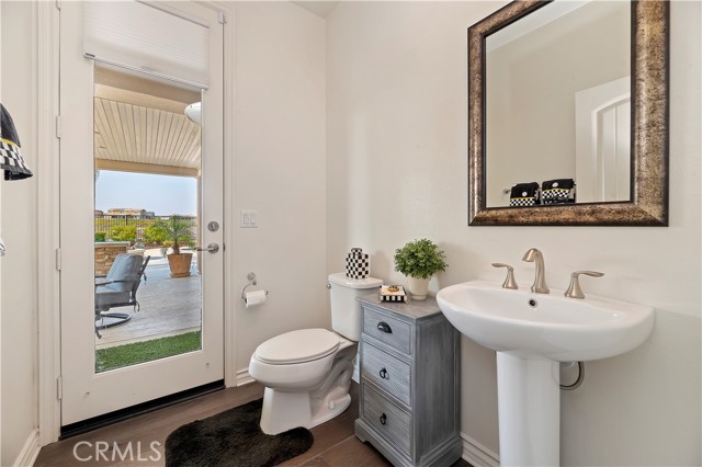 Detail Gallery Image 28 of 72 For 13852 Grapefruit Ct, Riverside,  CA 92503 - 5 Beds | 3/1 Baths