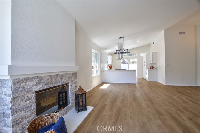 44605 Alighchi Way, Temecula CA: https://media.crmls.org/medias/5e8b067a-e3a5-4e29-b37a-d82193601db3.jpg